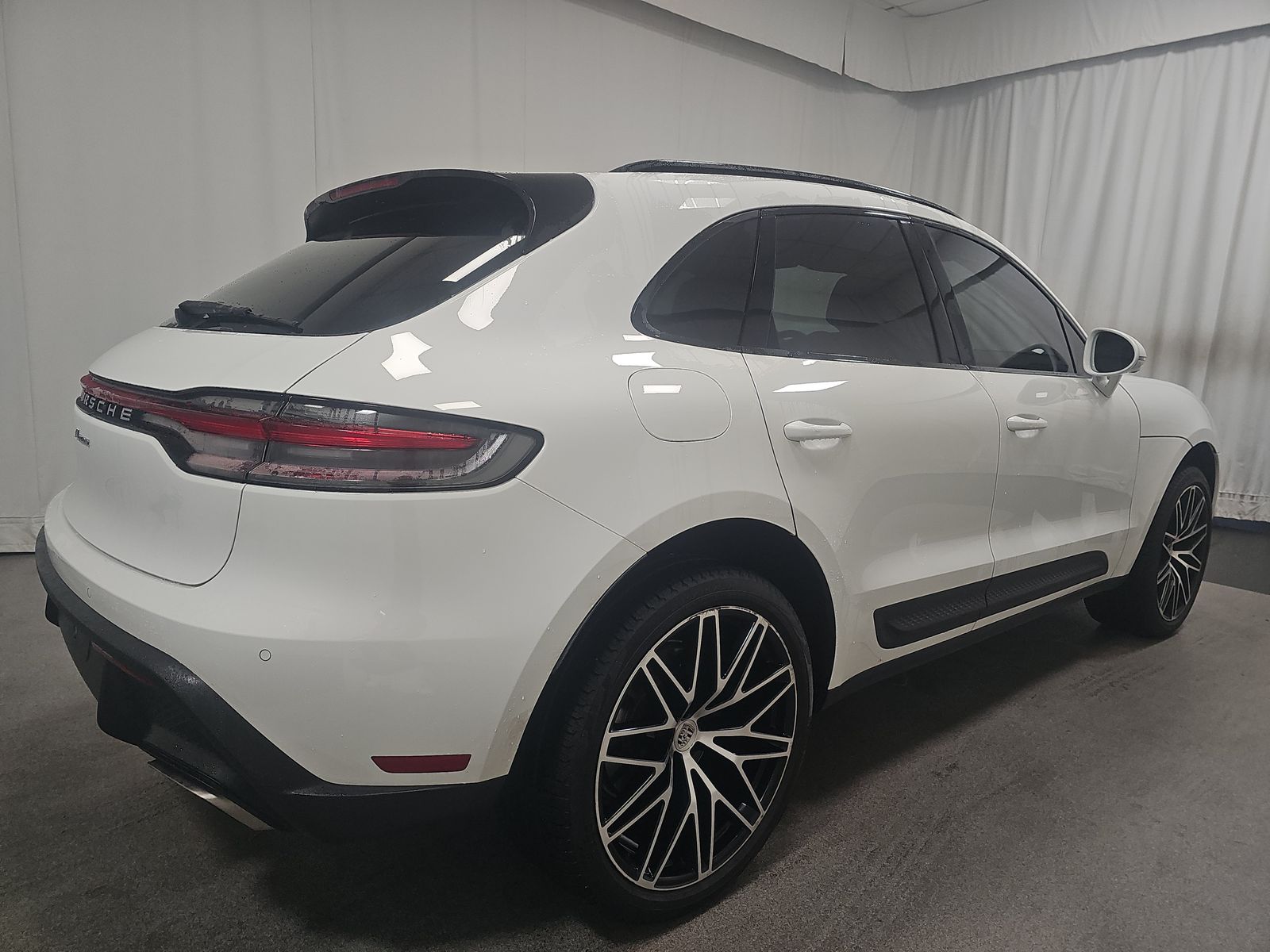 2024 Porsche Macan Base AWD