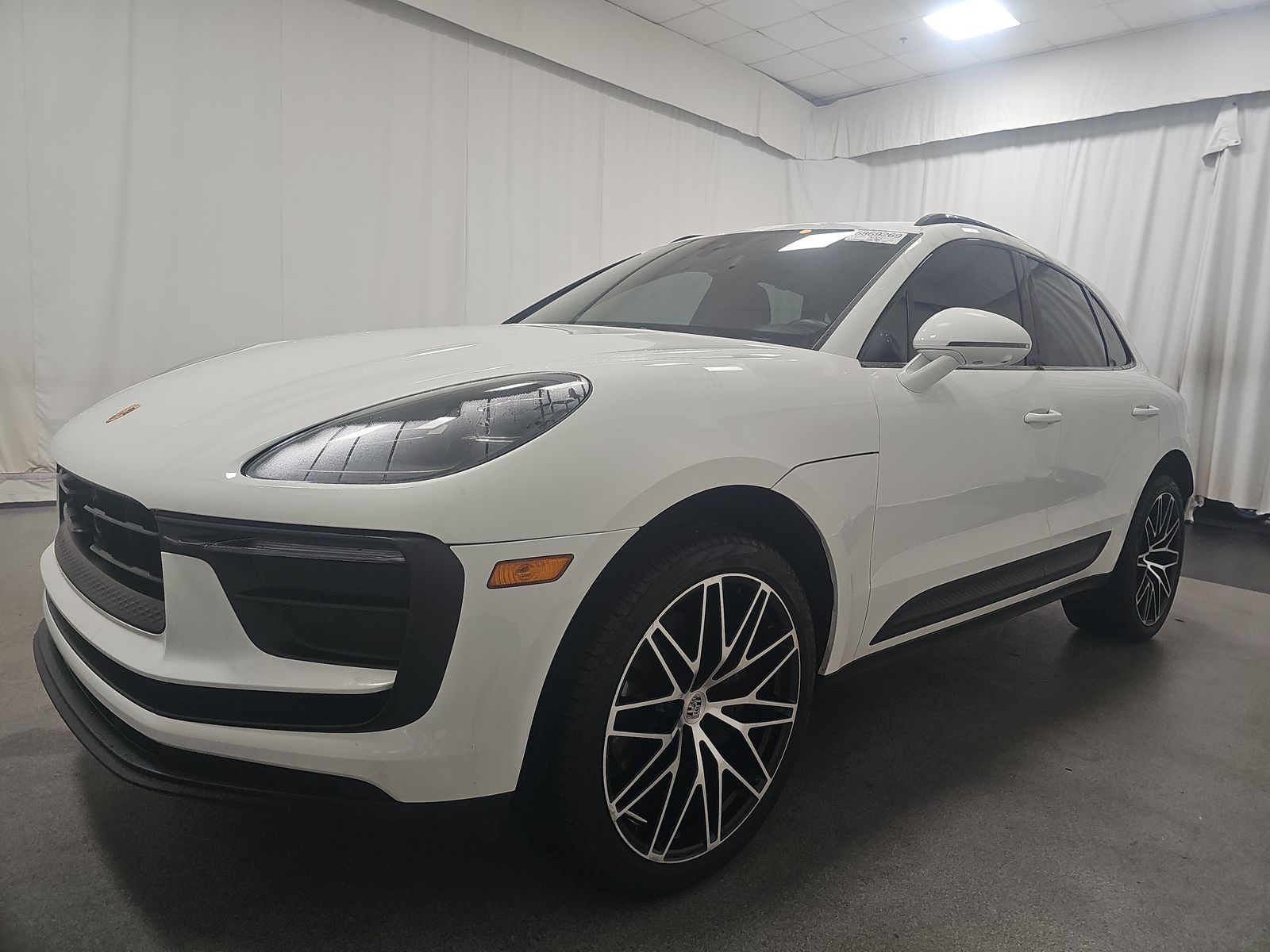2024 Porsche Macan Base AWD