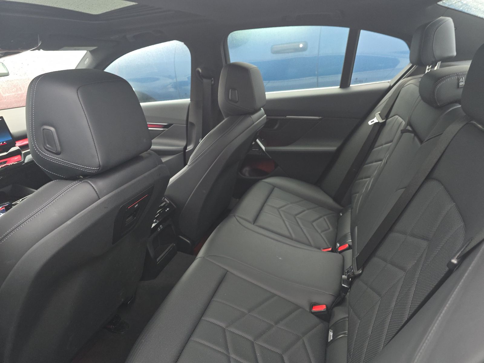 2025 BMW 5 Series 540i xDrive AWD