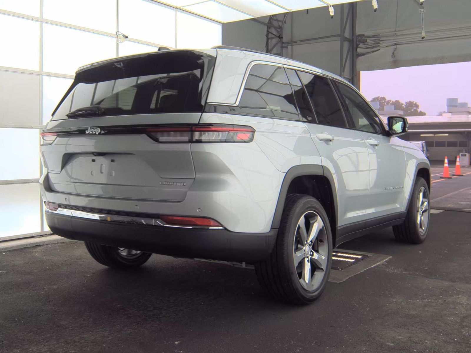 2024 Jeep Grand Cherokee Limited RWD