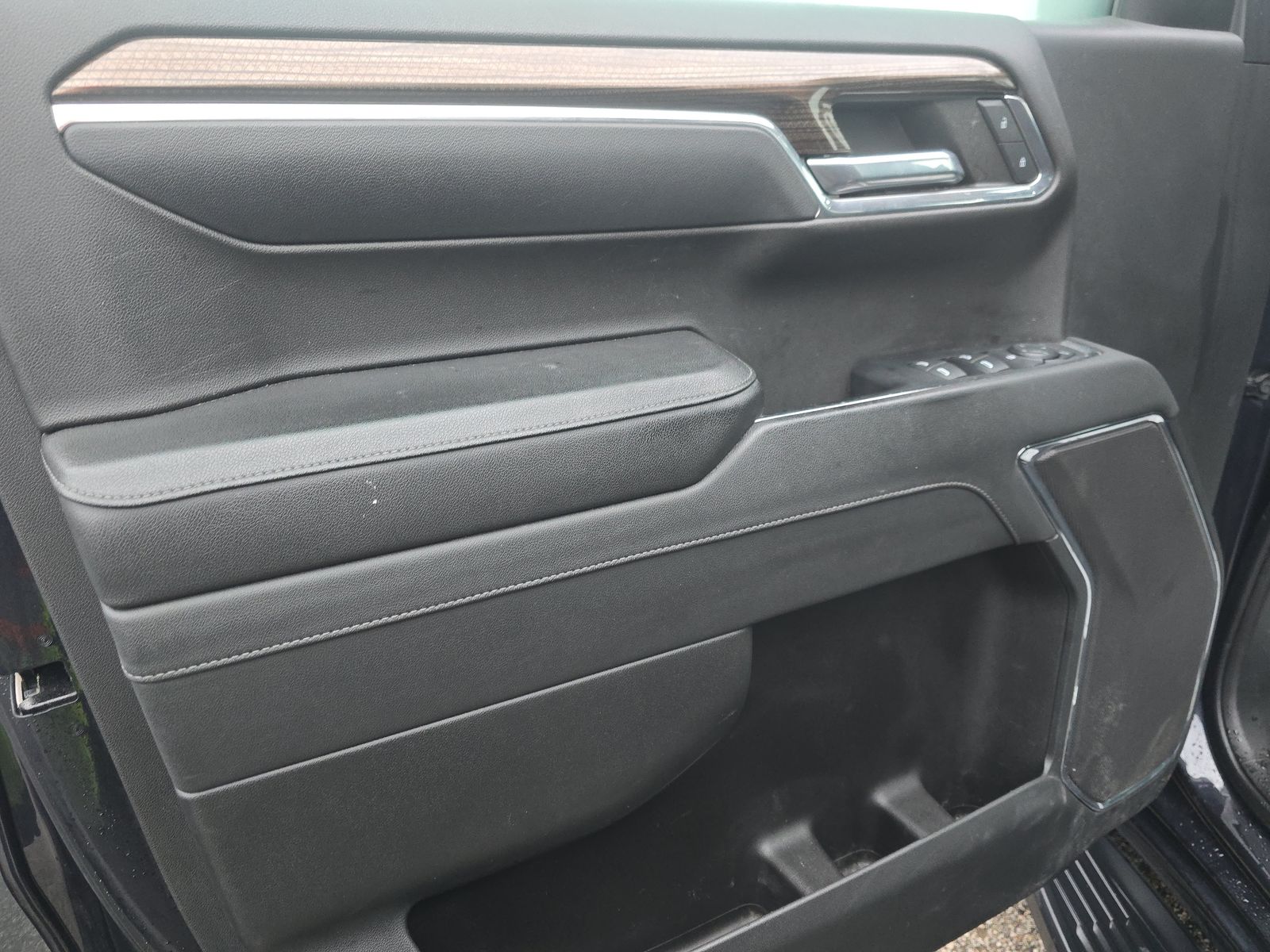 2023 Chevrolet Silverado 1500 LT AWD