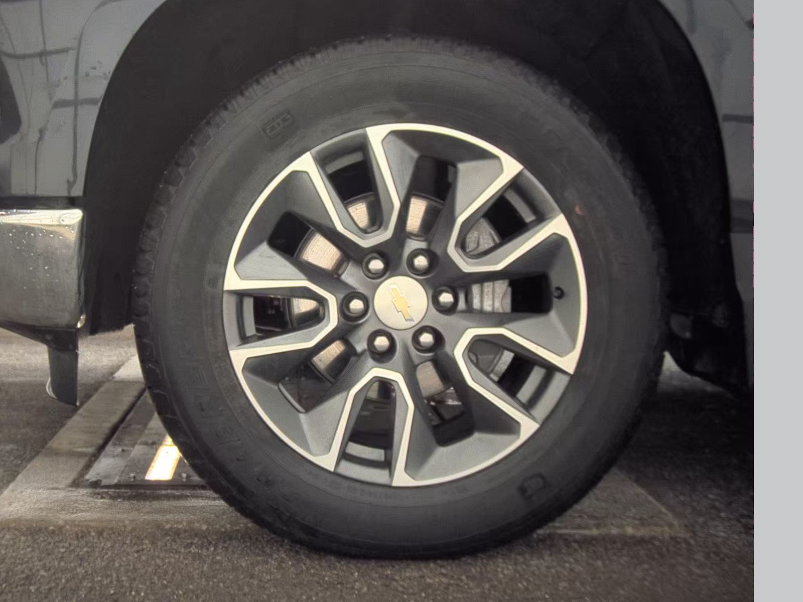 2023 Chevrolet Silverado 1500 LT AWD