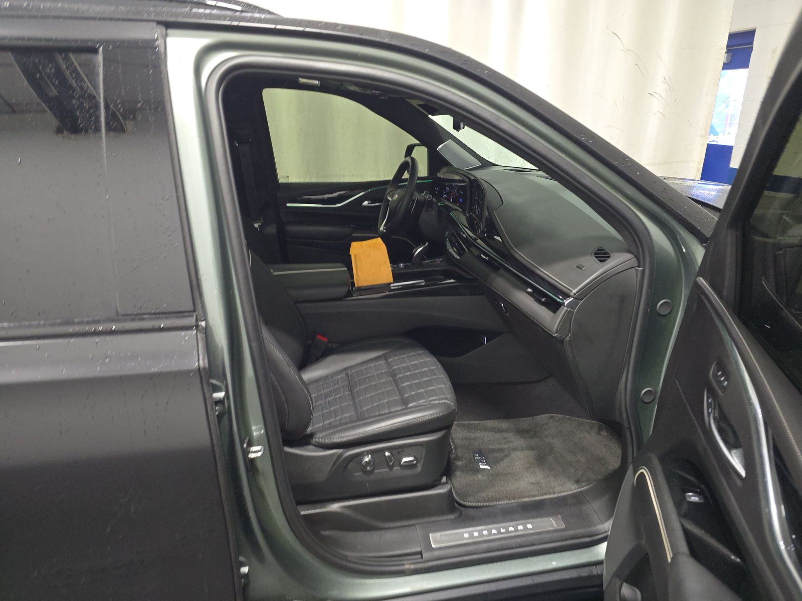 2024 Cadillac Escalade V-Series AWD