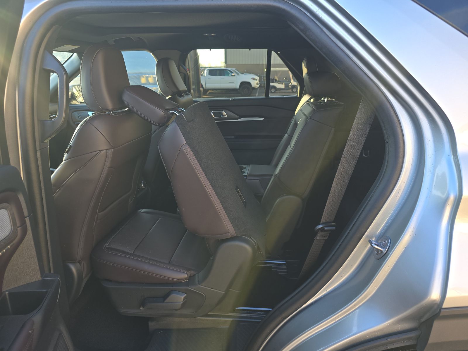 2025 Ford Explorer Platinum AWD