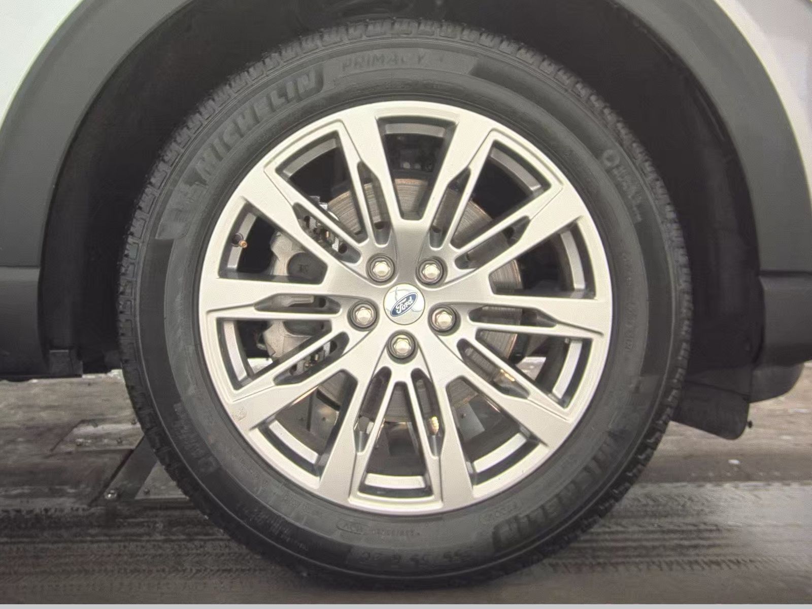 2025 Ford Explorer Platinum AWD