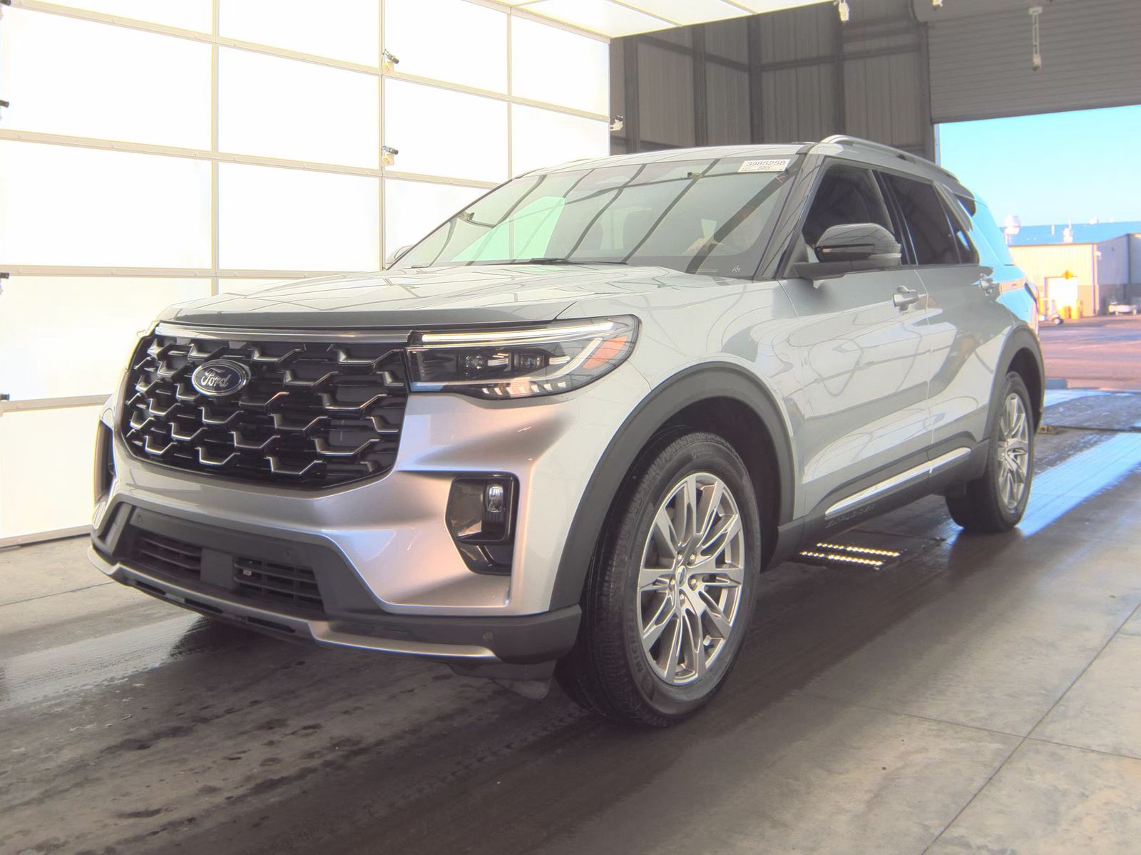 2025 Ford Explorer Platinum AWD