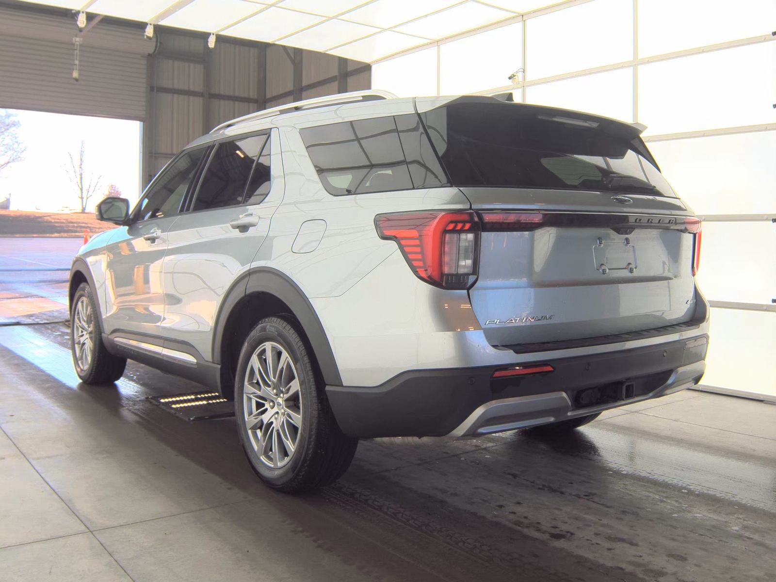 2025 Ford Explorer Platinum AWD