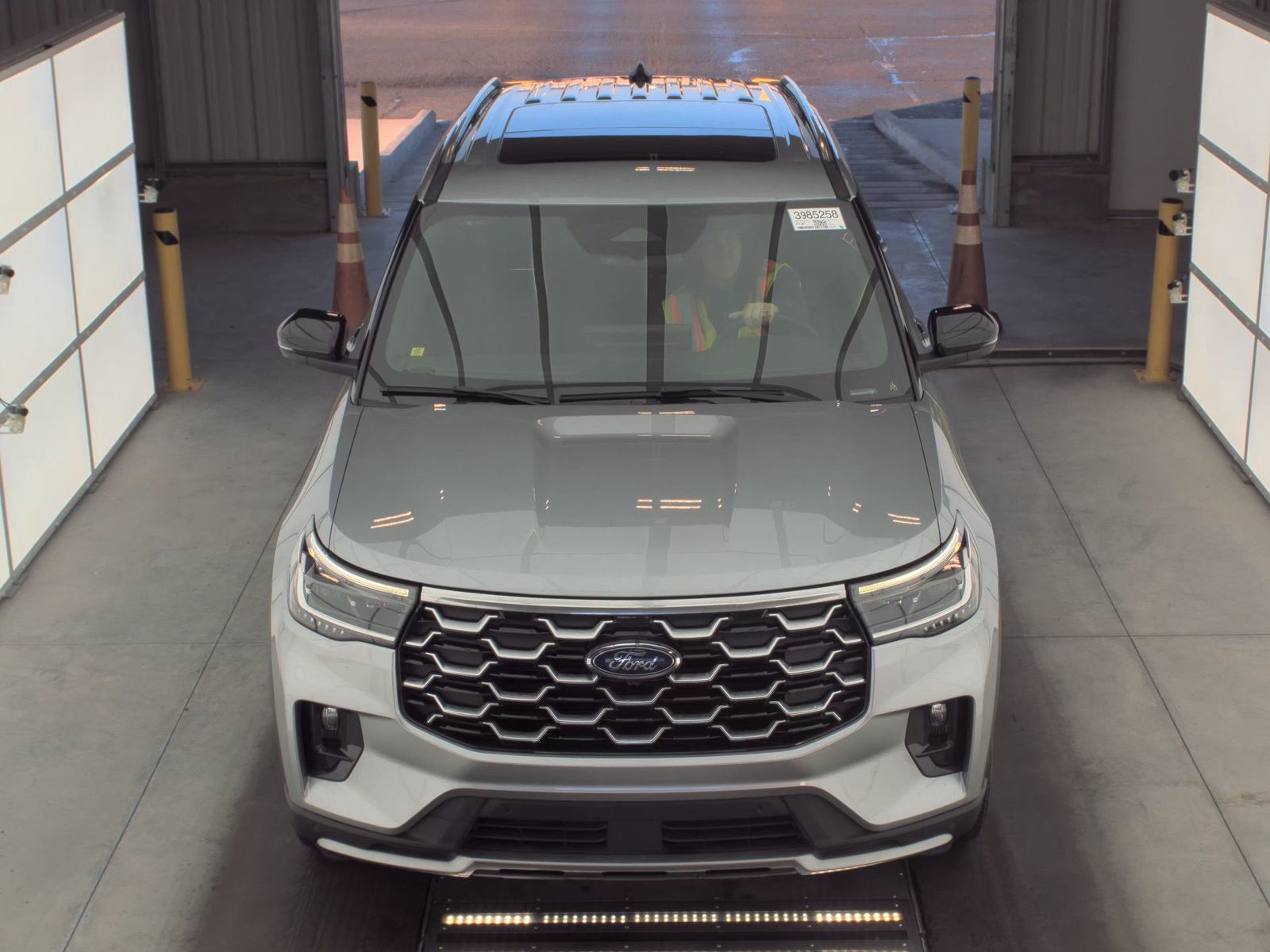 2025 Ford Explorer Platinum AWD