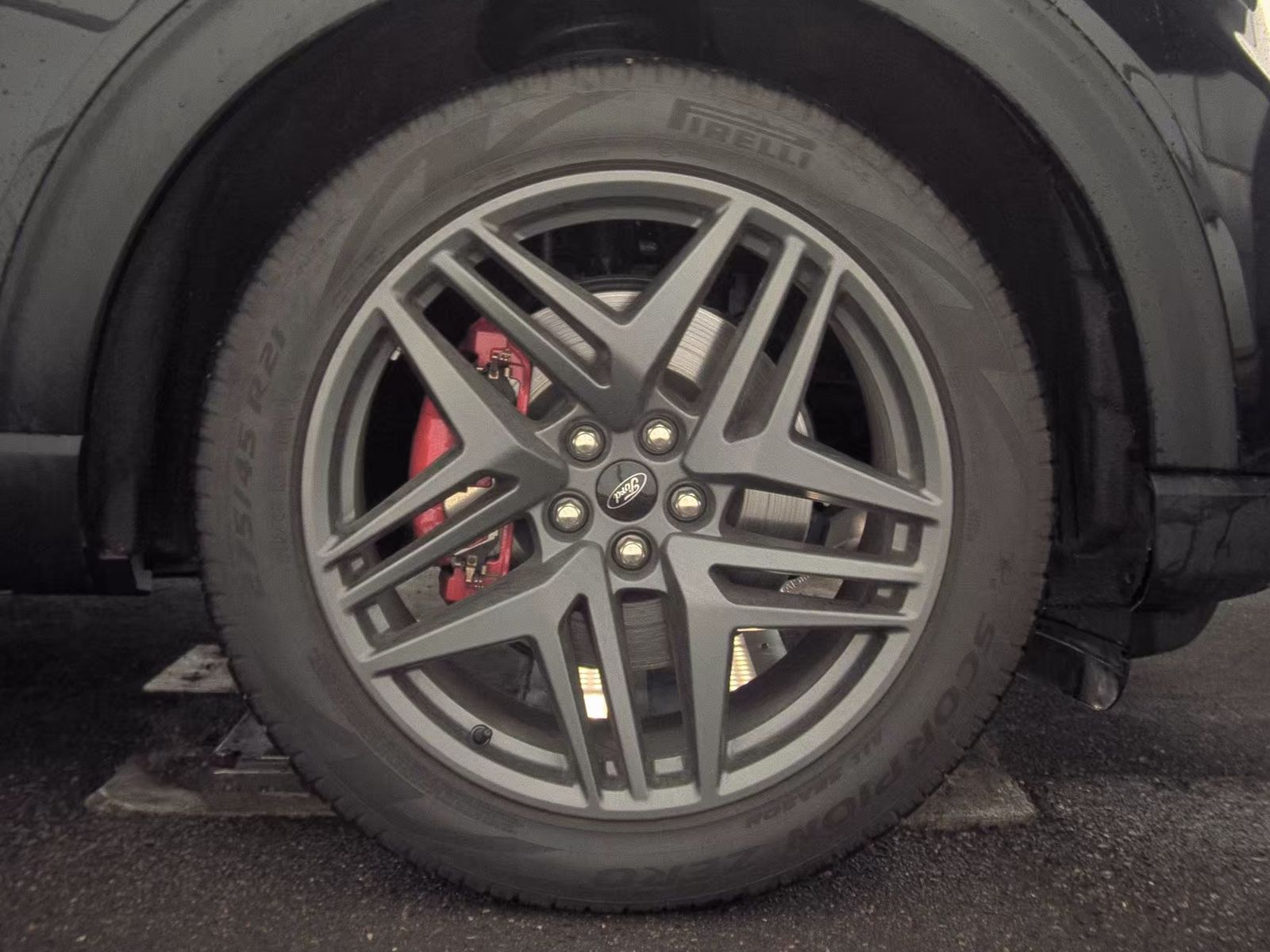 2025 Ford Explorer ST AWD