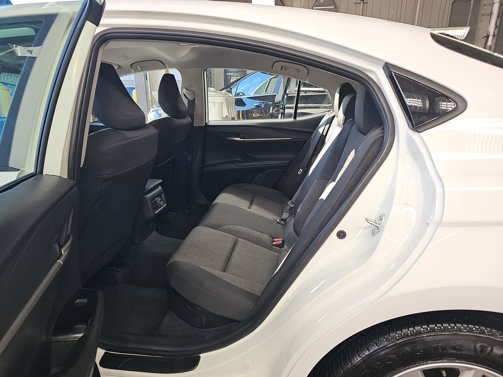 2025 Toyota Camry LE FWD