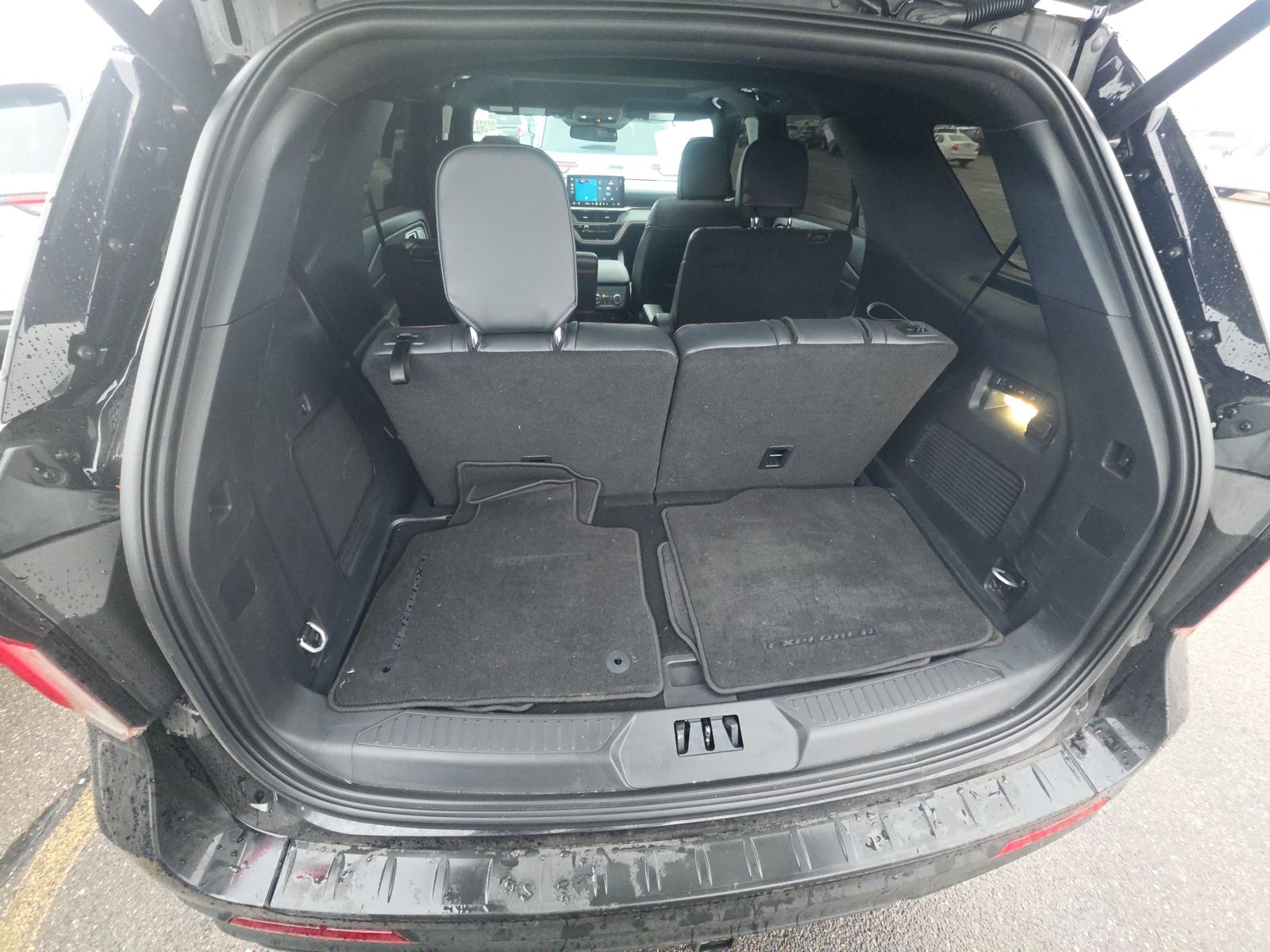 2025 Ford Explorer ST AWD