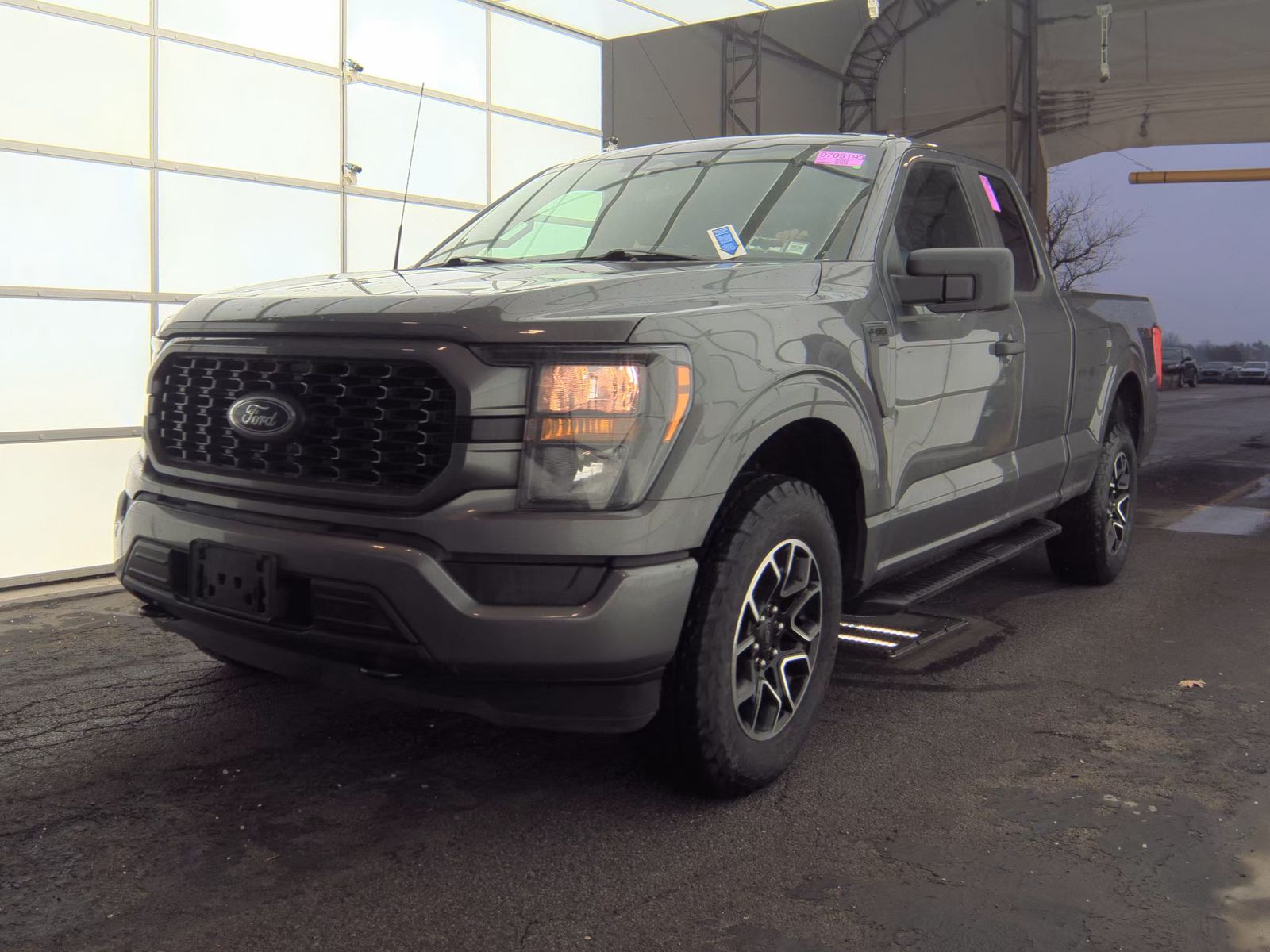 2023 Ford F-150 XL AWD