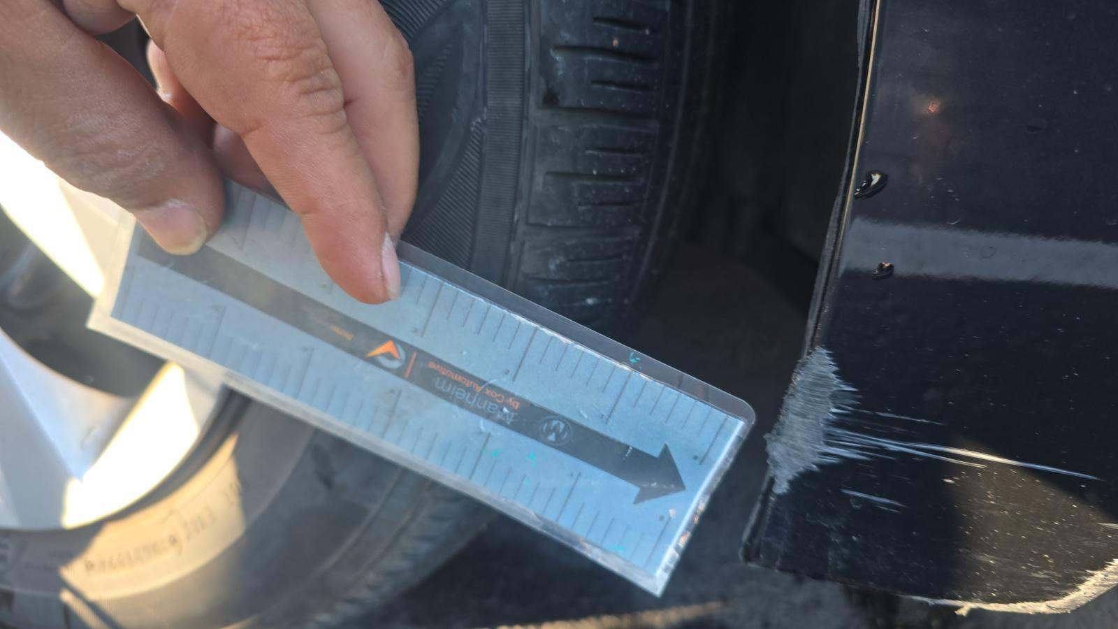 2025 Toyota Corolla LE FWD