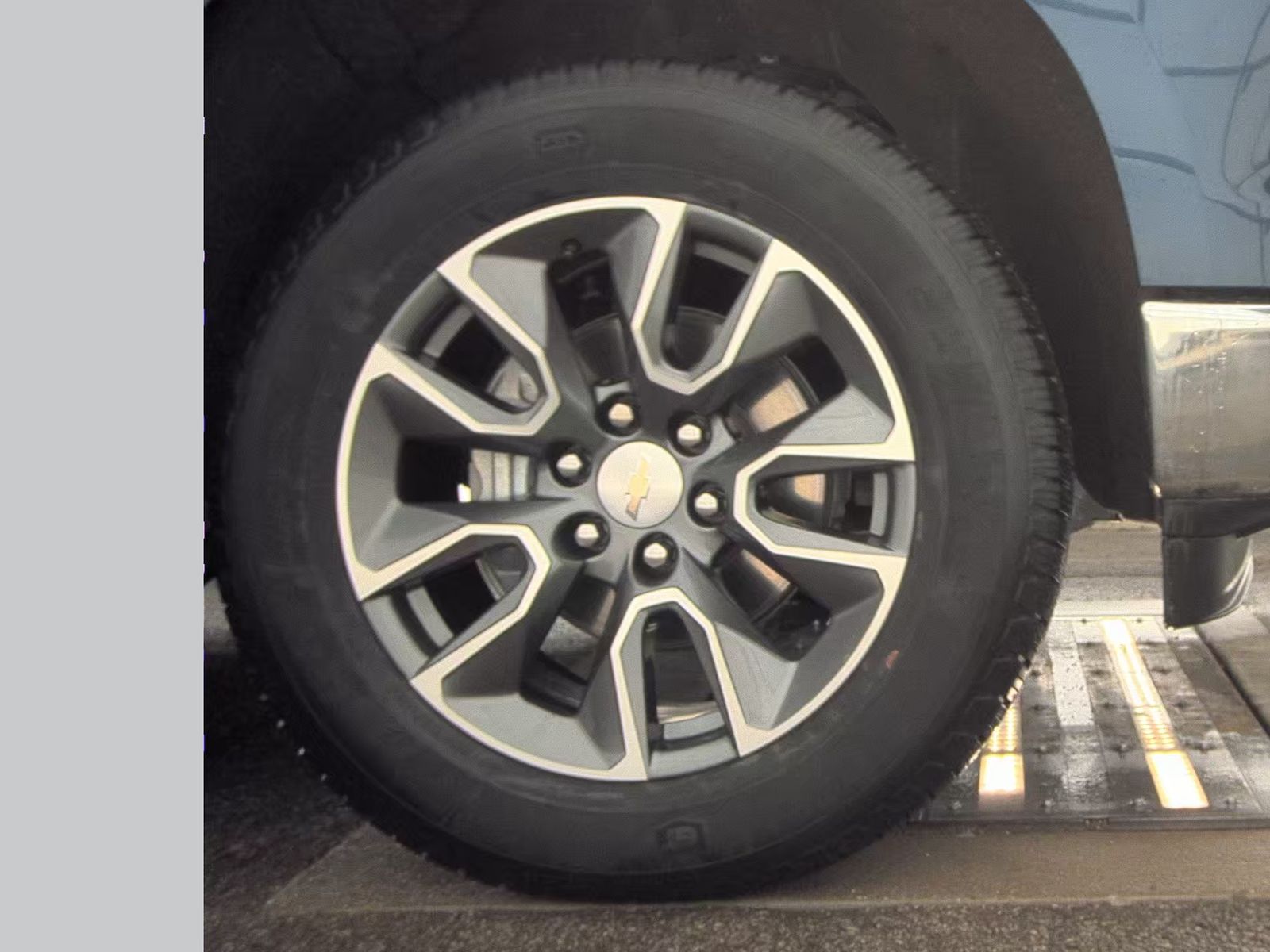 2023 Chevrolet Silverado 1500 LT AWD