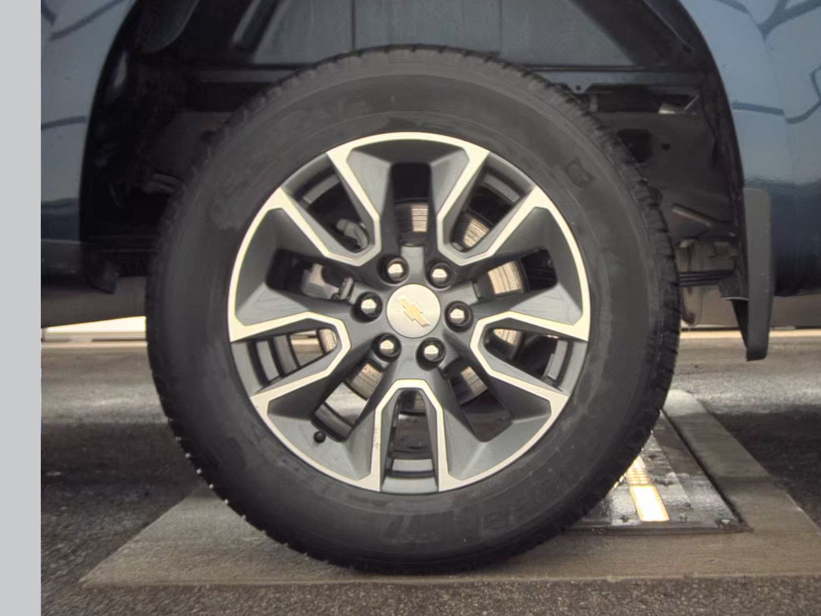 2023 Chevrolet Silverado 1500 LT AWD