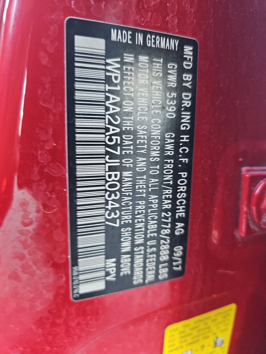 2018 Porsche Macan Base AWD