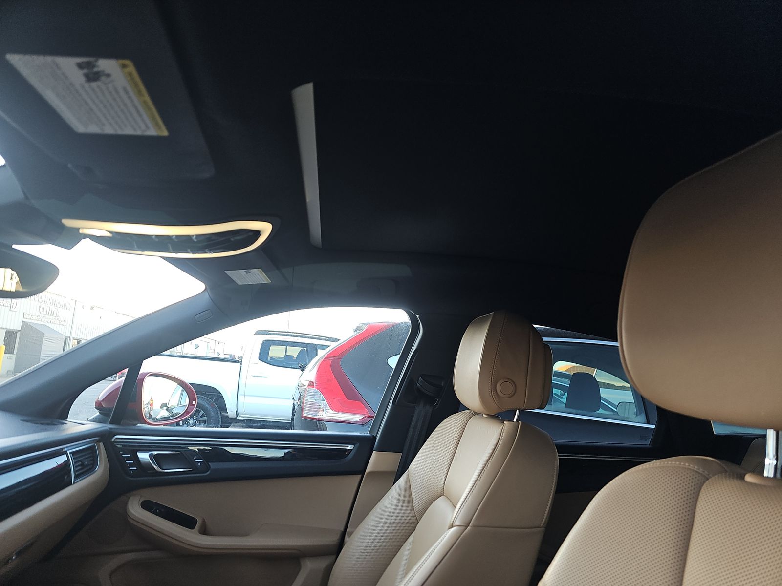 2018 Porsche Macan Base AWD