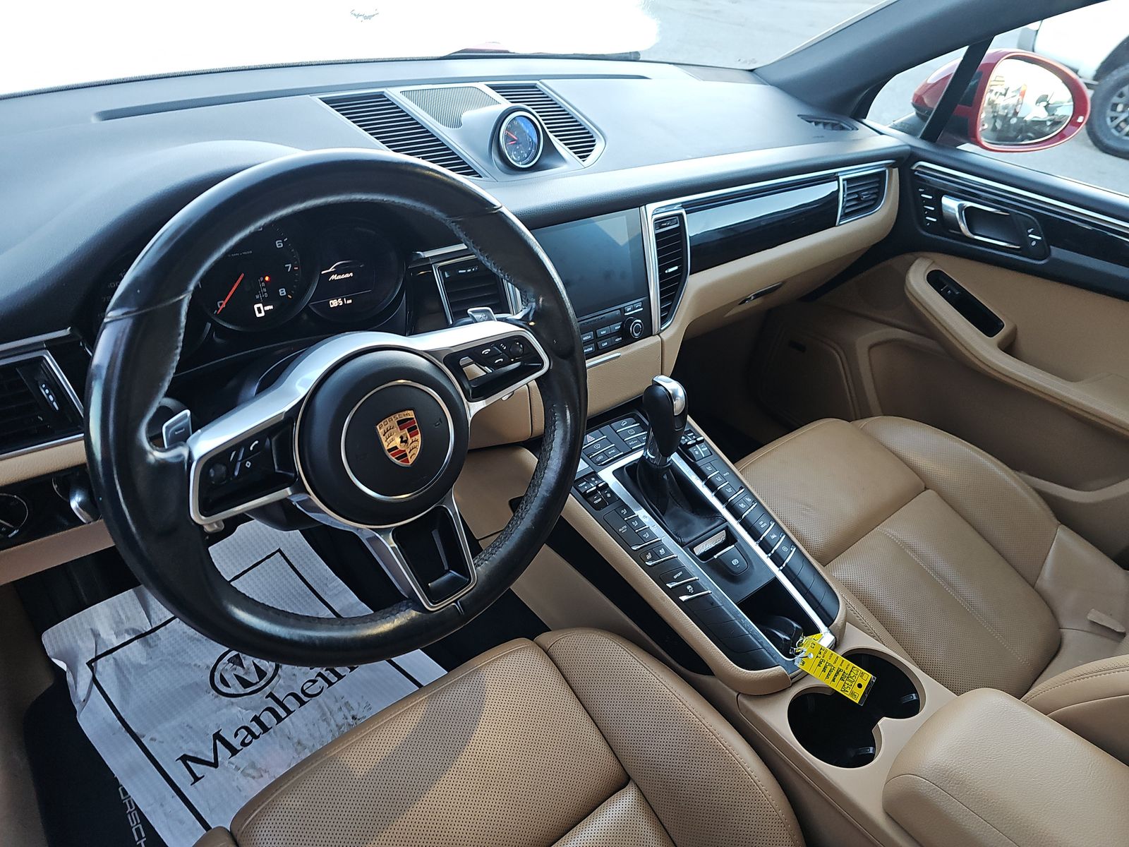 2018 Porsche Macan Base AWD