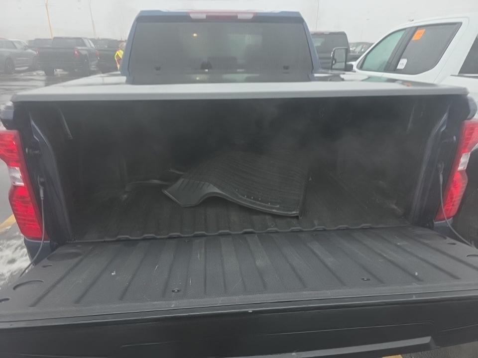 2023 Chevrolet Silverado 1500 Custom AWD