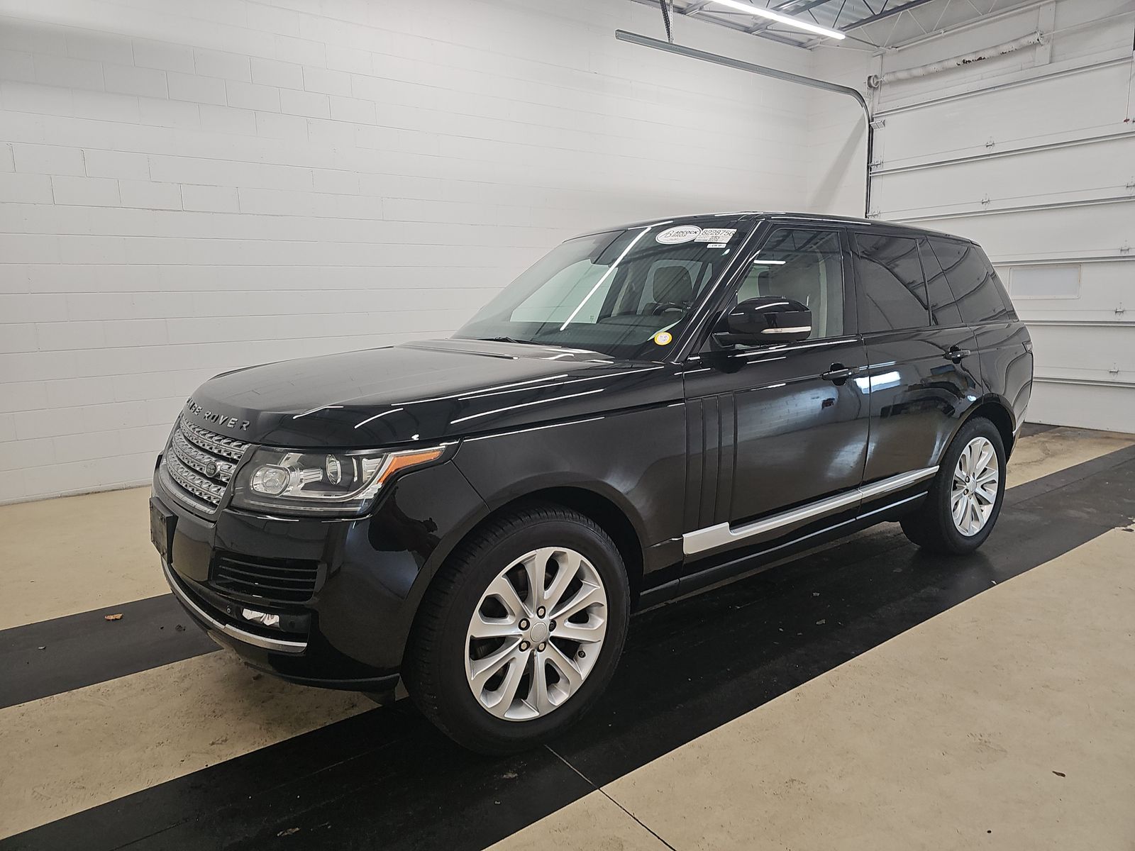 2015 Land Rover Range Rover HSE's photo