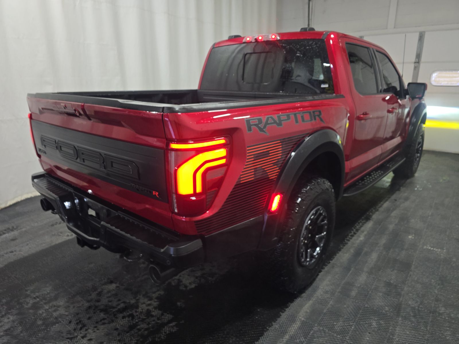 2025 Ford F-150 Raptor AWD