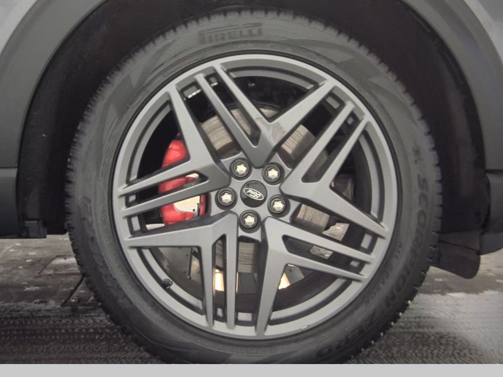 2025 Ford Explorer ST-Line AWD