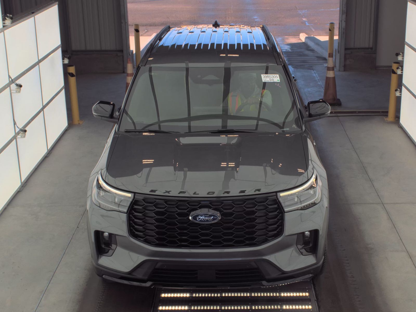 2025 Ford Explorer ST-Line AWD