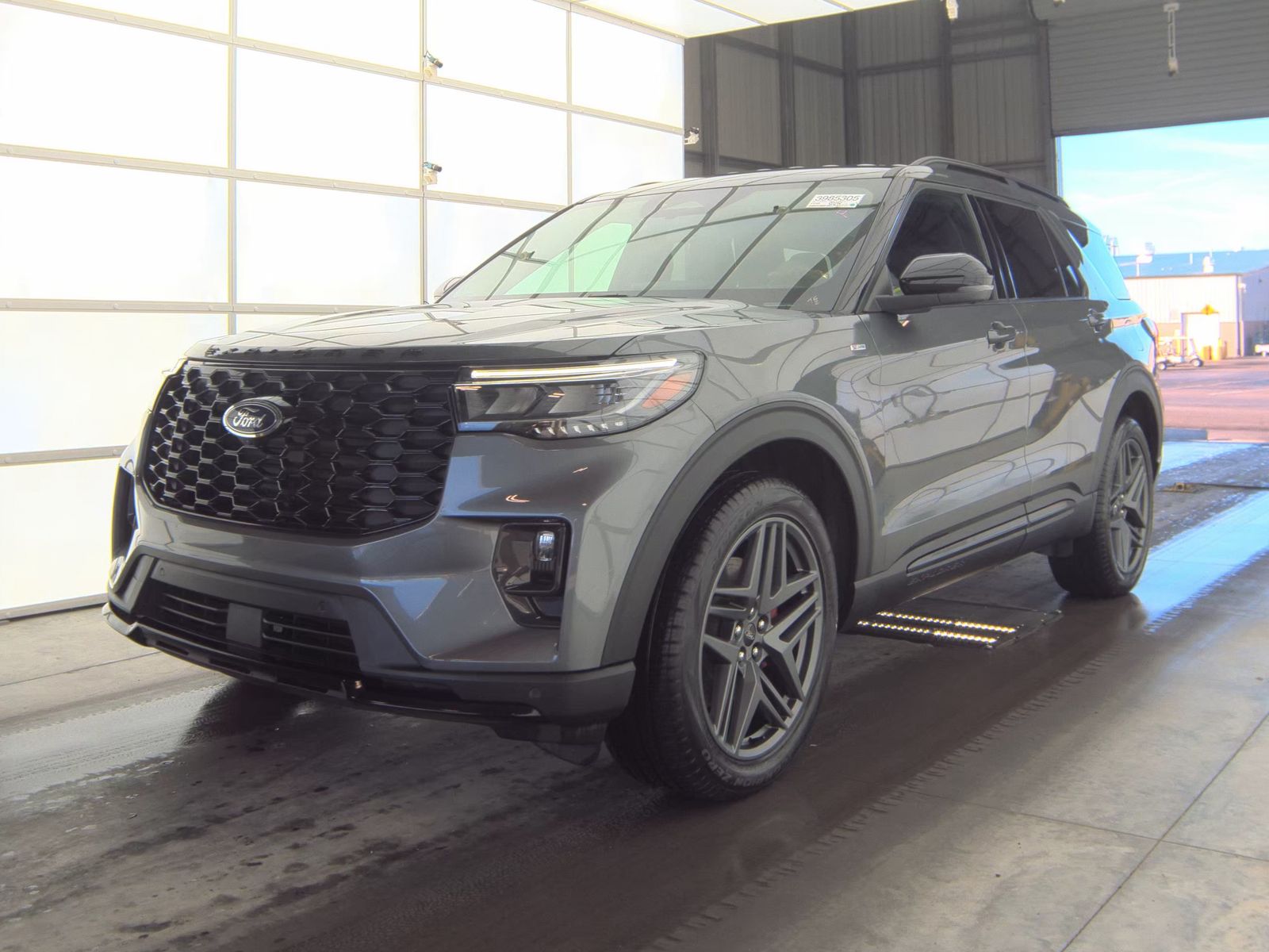 2025 Ford Explorer ST-Line AWD