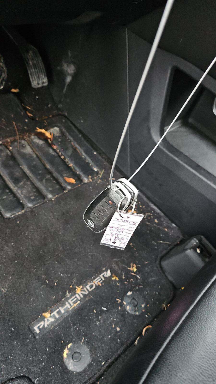 2024 Nissan Pathfinder SL AWD