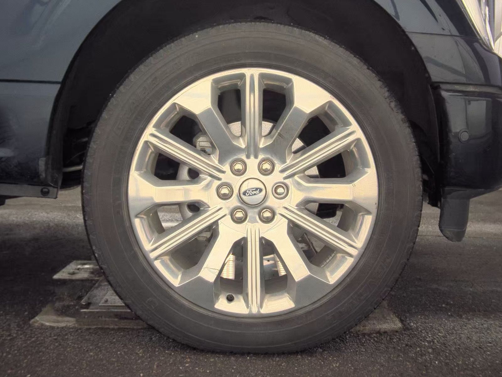 2023 Ford F-150 Hybrid Limited AWD