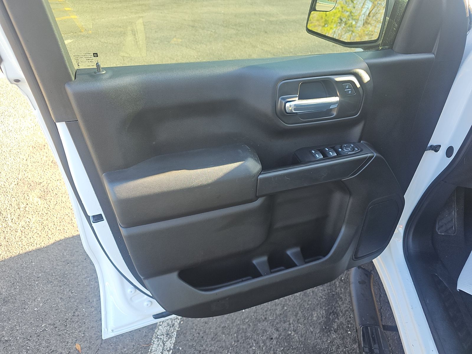 2025 Chevrolet Silverado 1500 Custom AWD