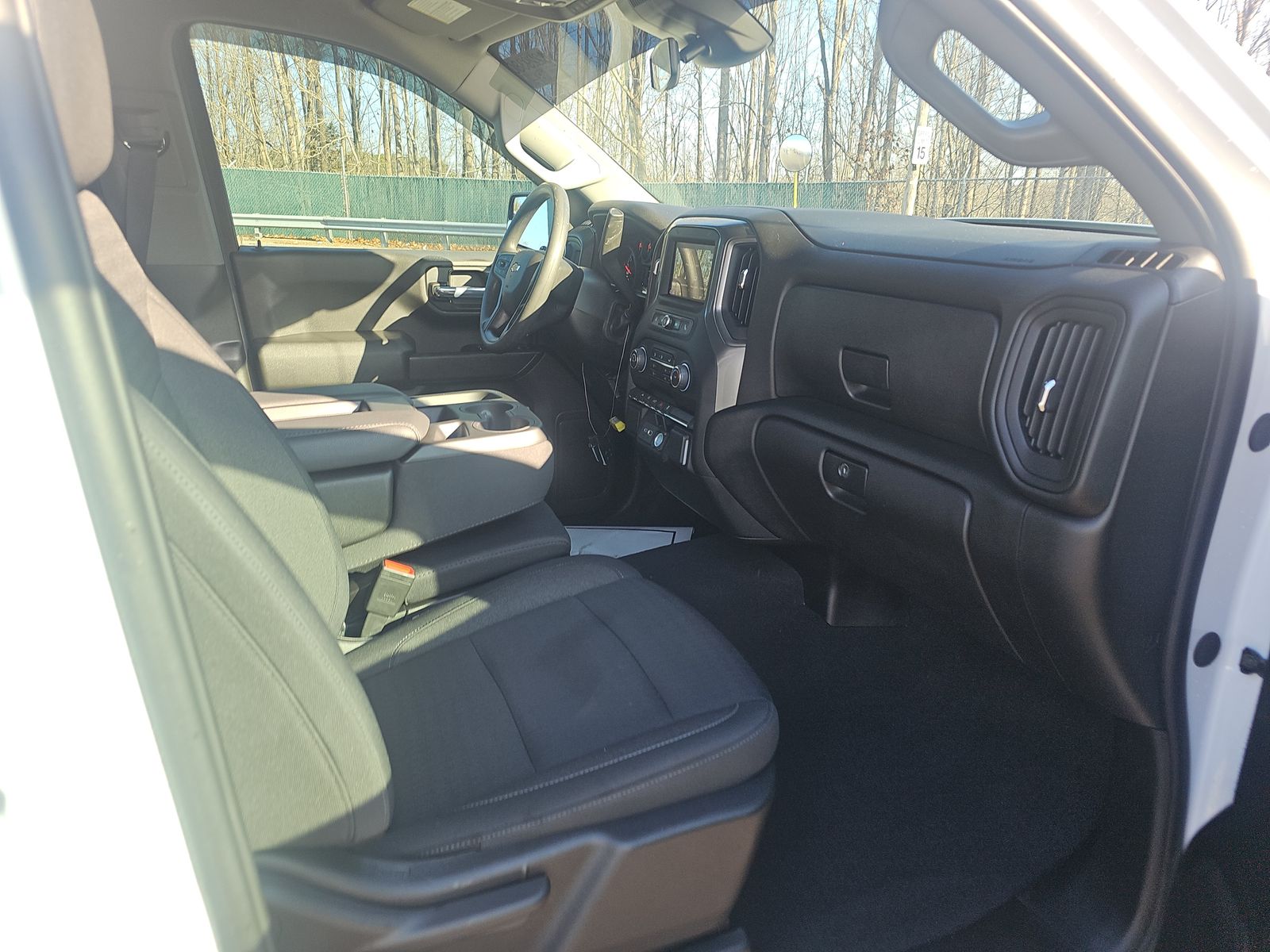 2025 Chevrolet Silverado 1500 Custom AWD