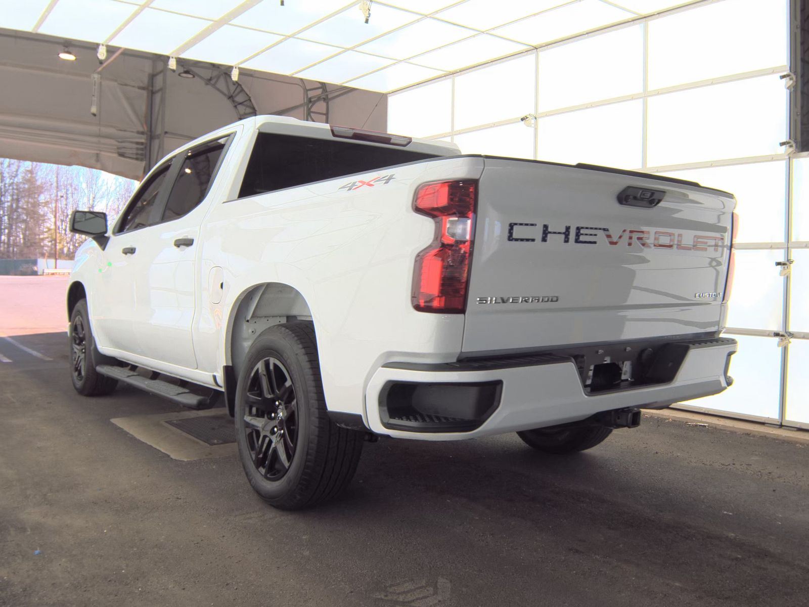 2025 Chevrolet Silverado 1500 Custom AWD