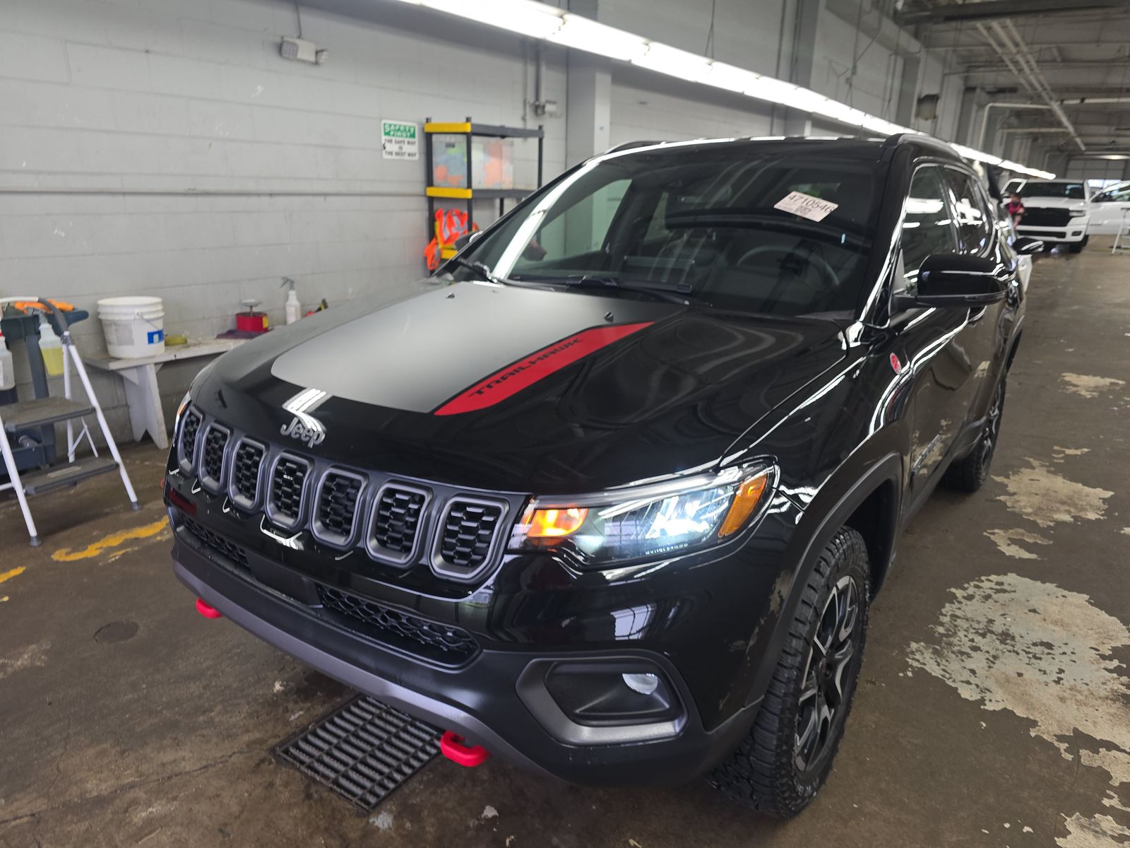 2025 Jeep Compass Trailhawk AWD