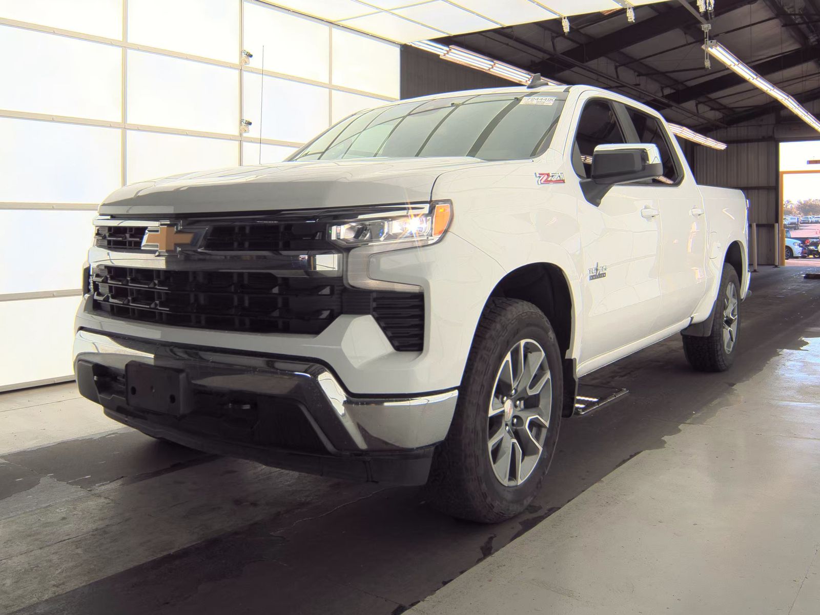 2025 Chevrolet Silverado 1500 LT AWD