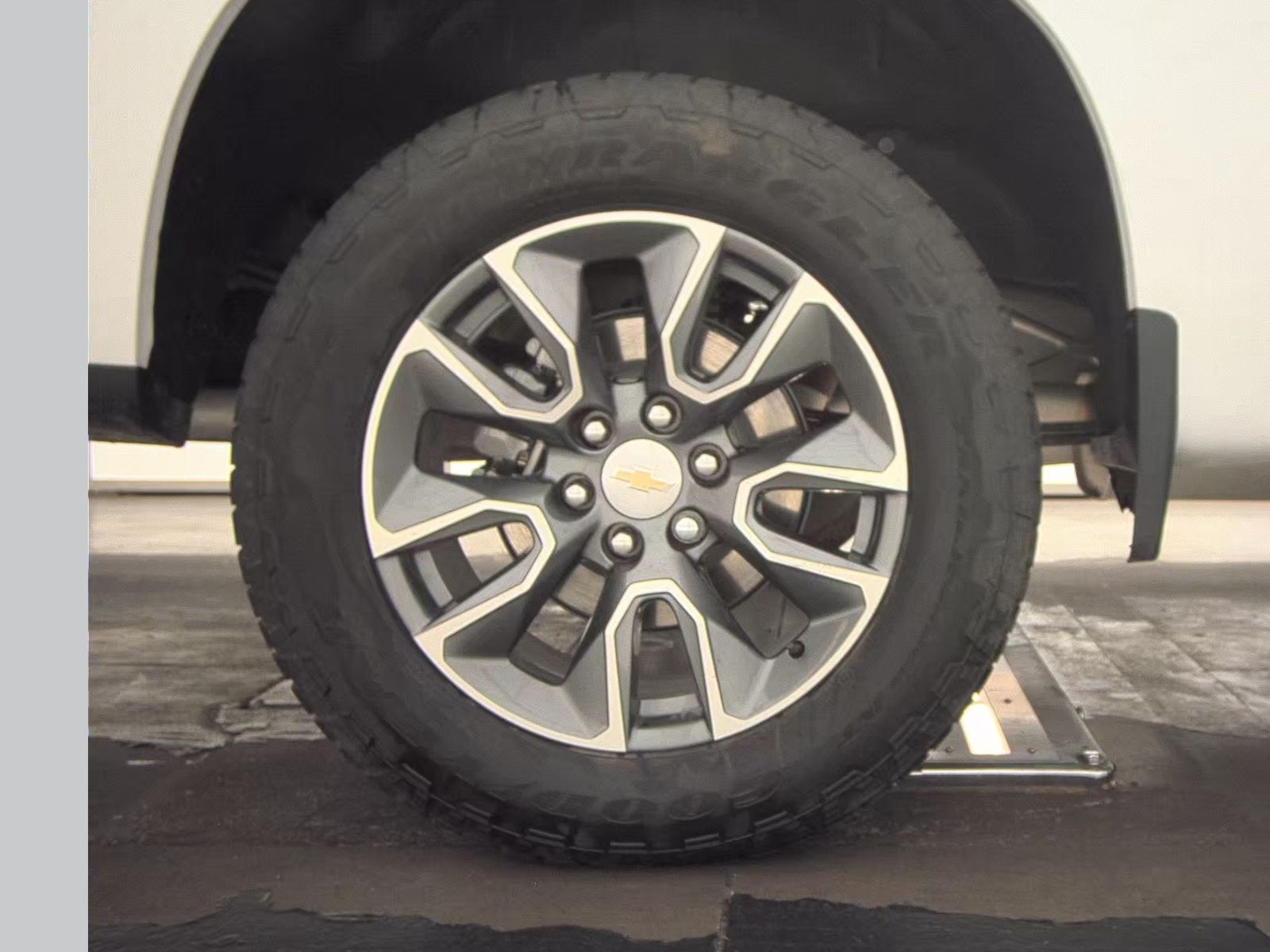 2025 Chevrolet Silverado 1500 LT AWD