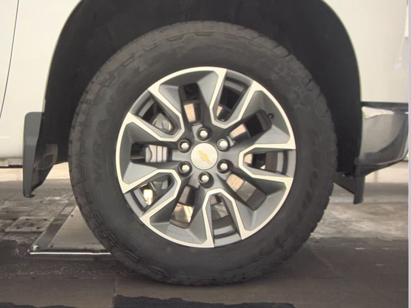 2025 Chevrolet Silverado 1500 LT AWD