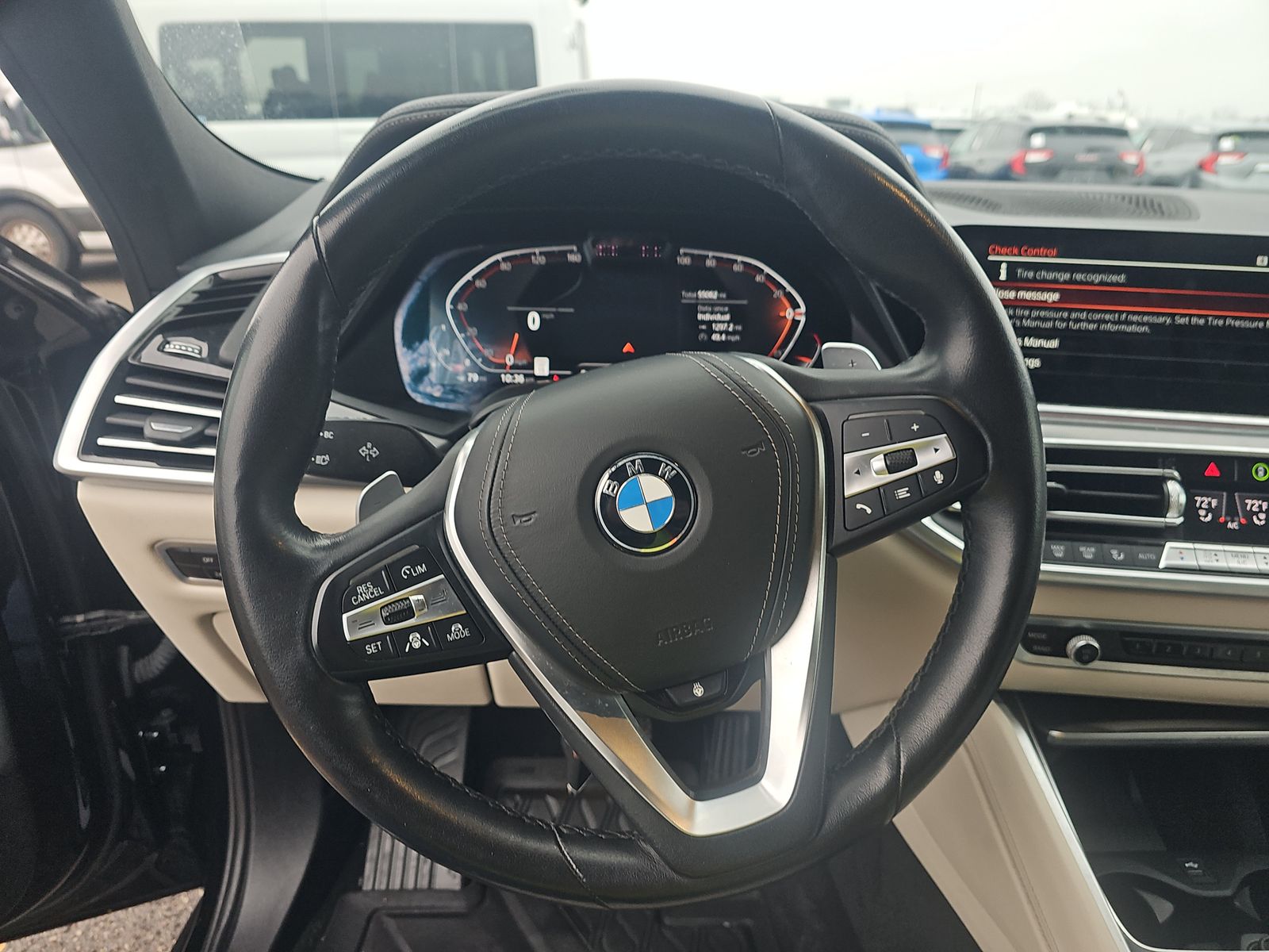 2022 BMW X6 xDrive40i AWD