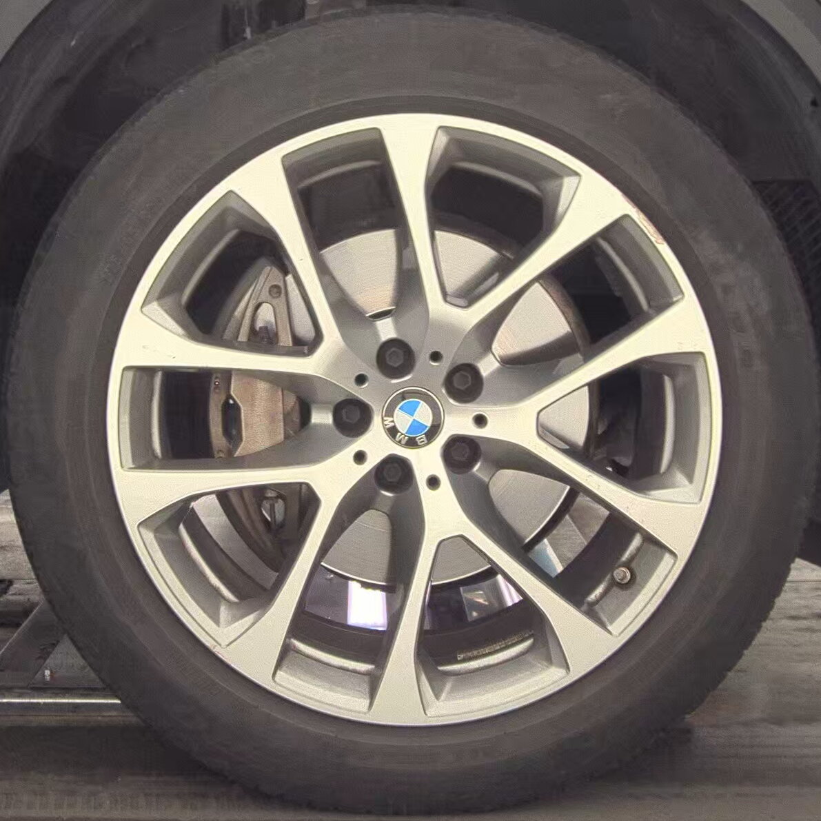 2024 BMW X5 xDrive40i AWD