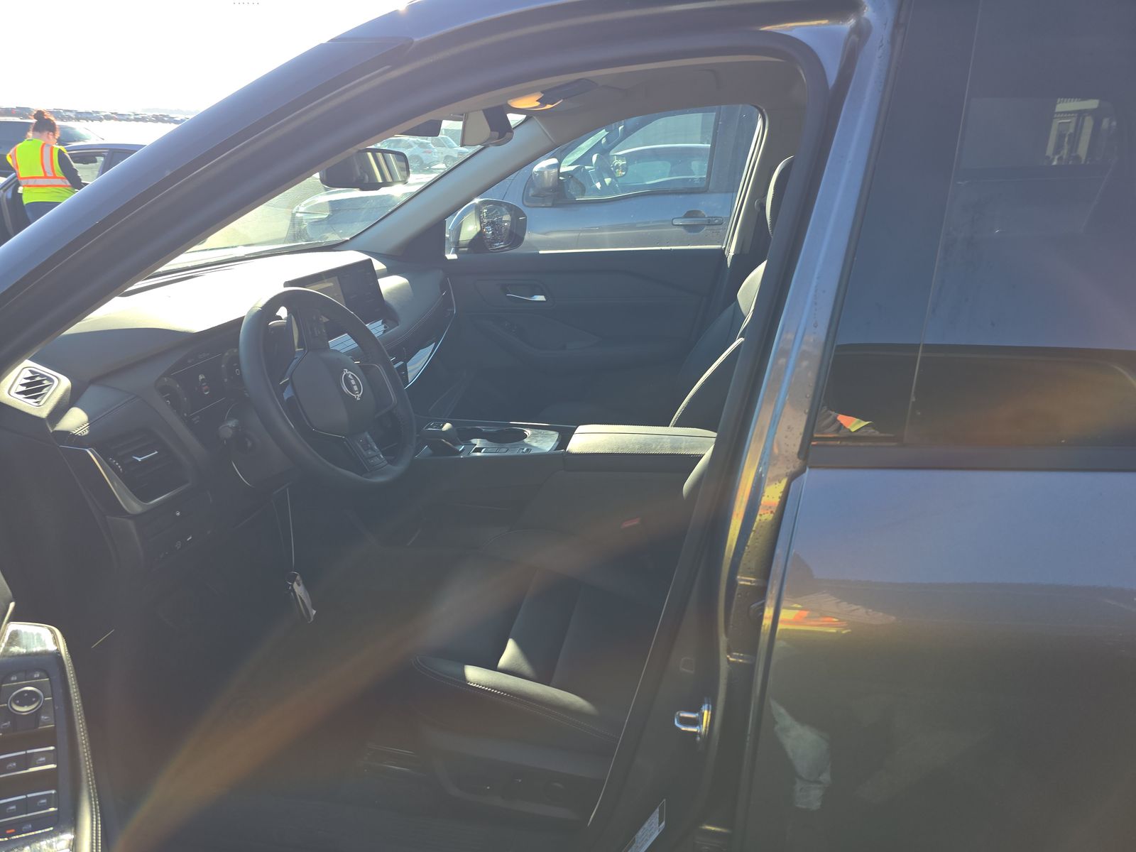 2025 Nissan Rogue SL FWD