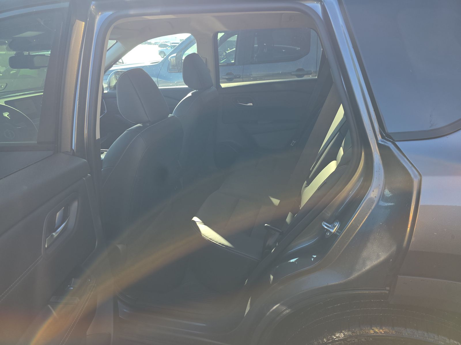 2025 Nissan Rogue SL FWD