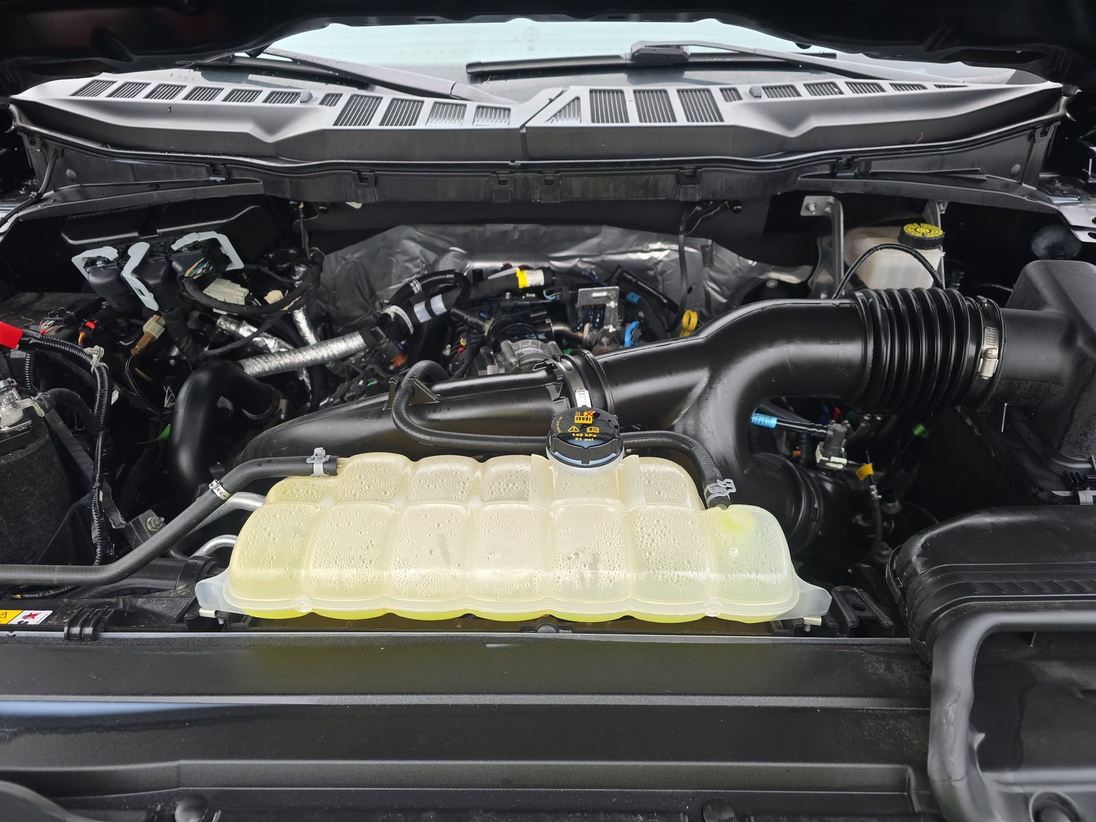 2023 Ford F-150 XL AWD