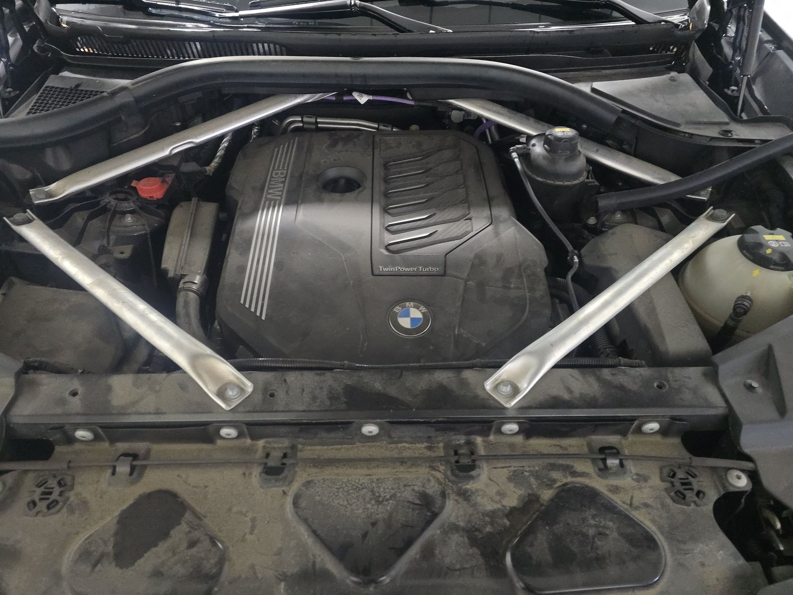 2022 BMW X5 xDrive40i AWD