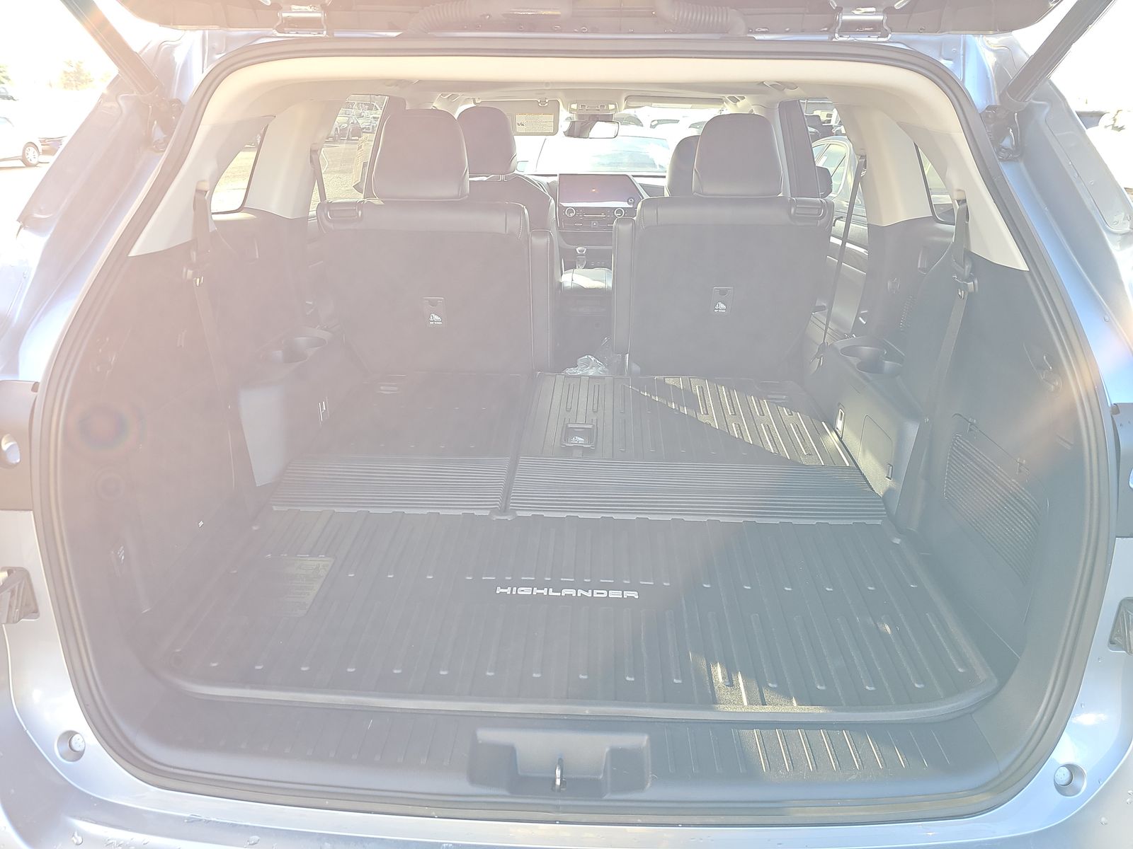 2023 Toyota Highlander Hybrid Limited AWD