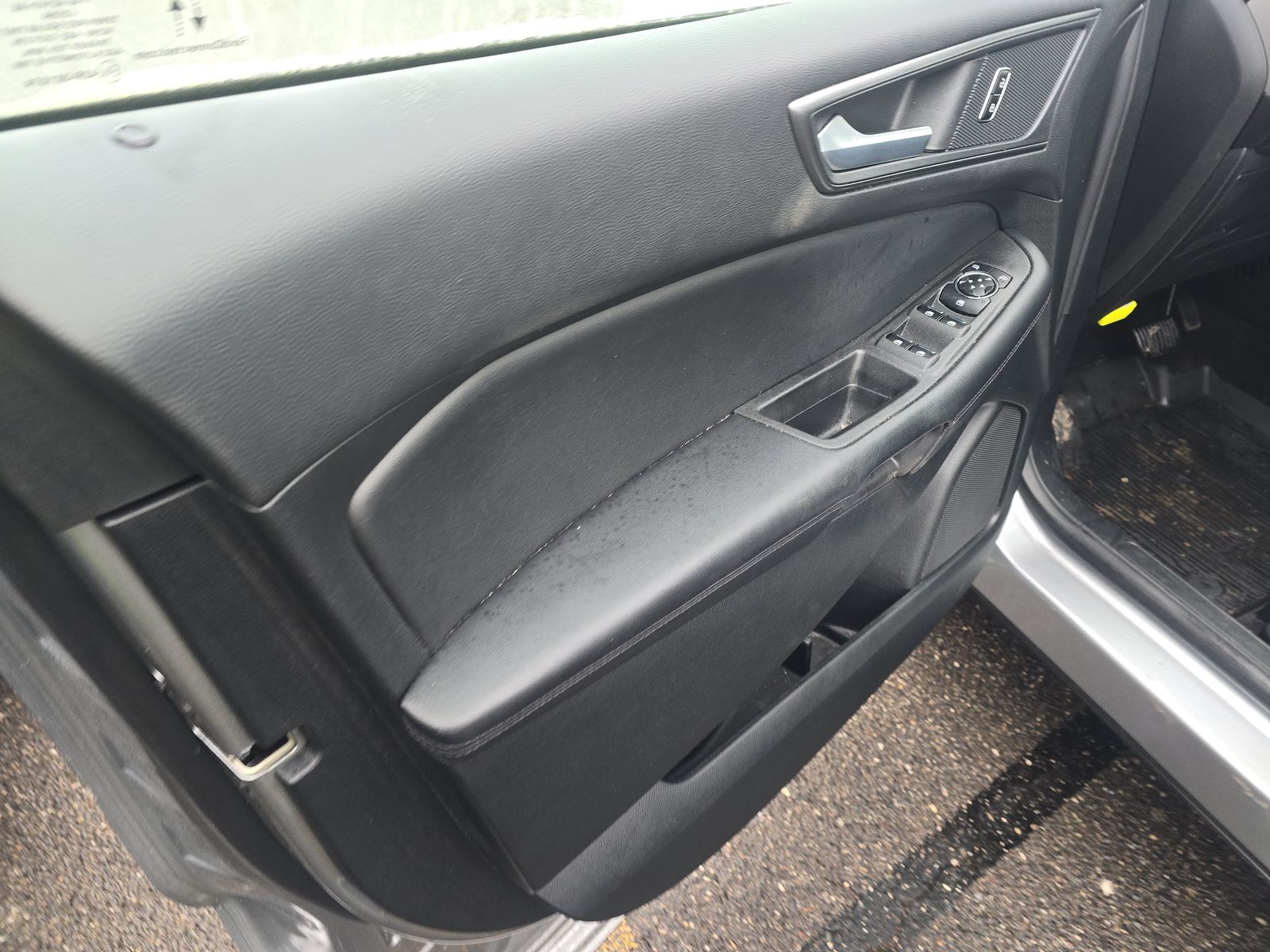 2023 Ford Edge SE AWD