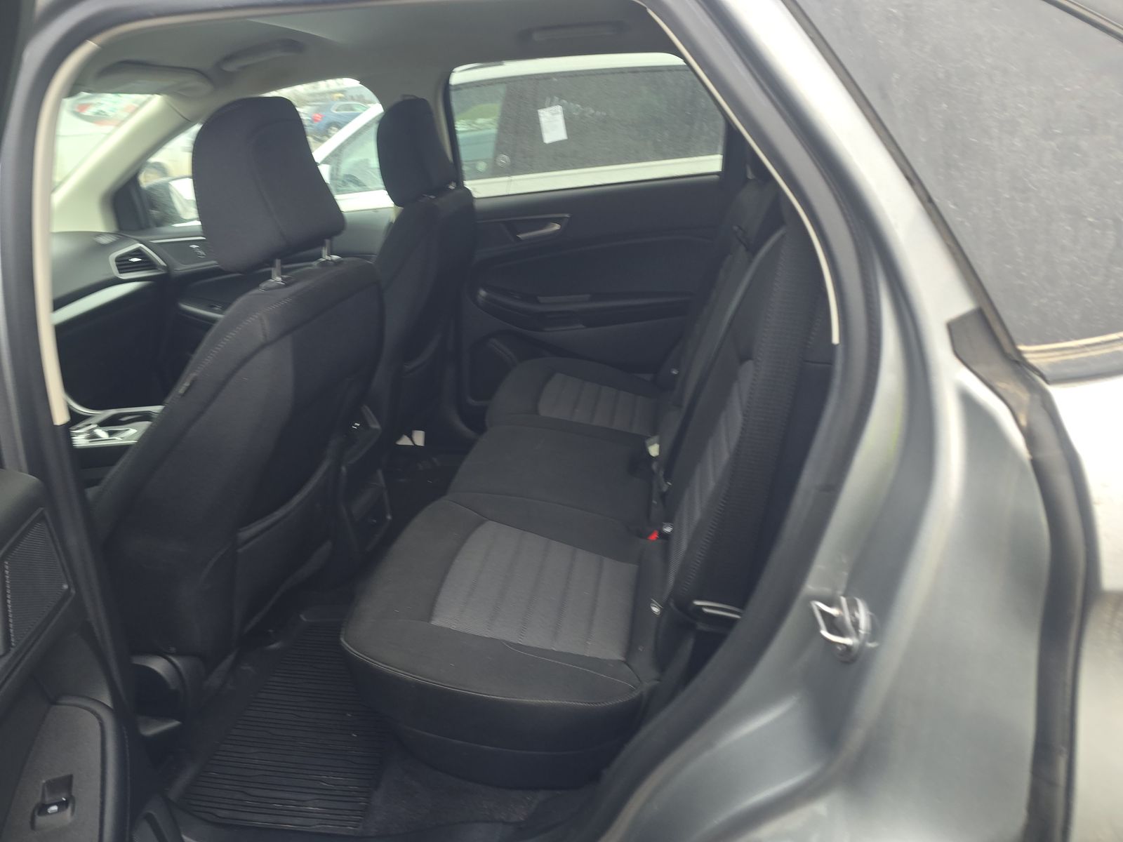 2023 Ford Edge SE AWD