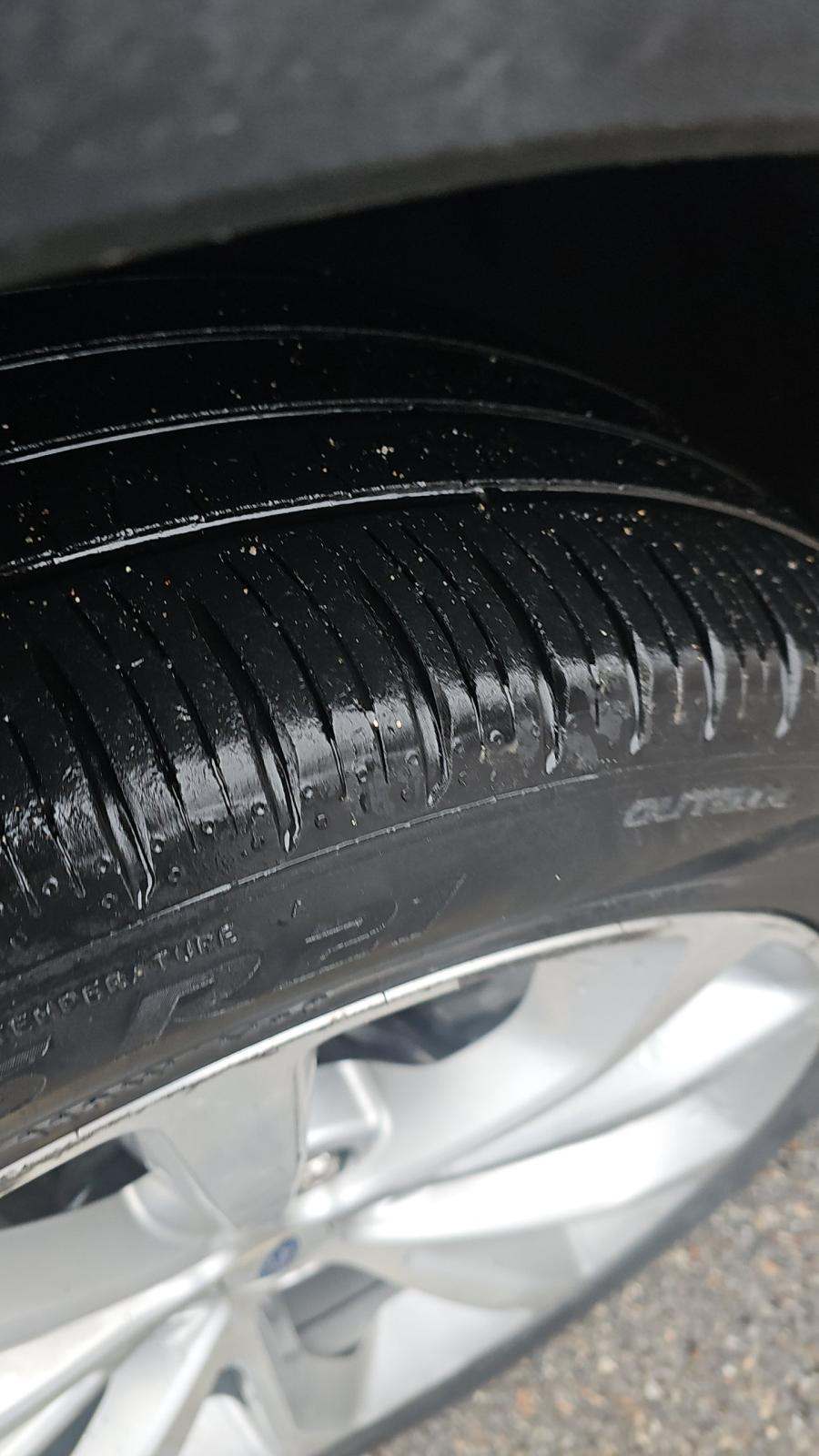 2023 Ford Explorer Platinum AWD