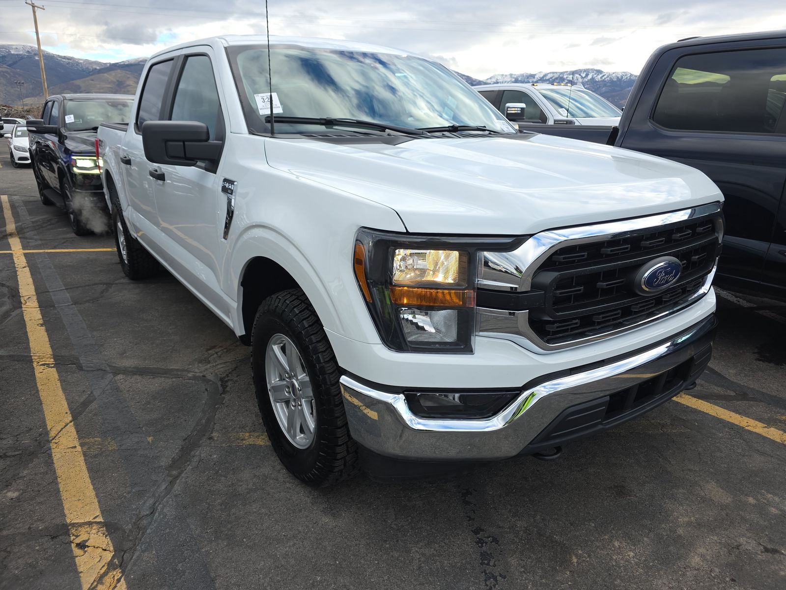 2023 Ford F-150 XLT AWD