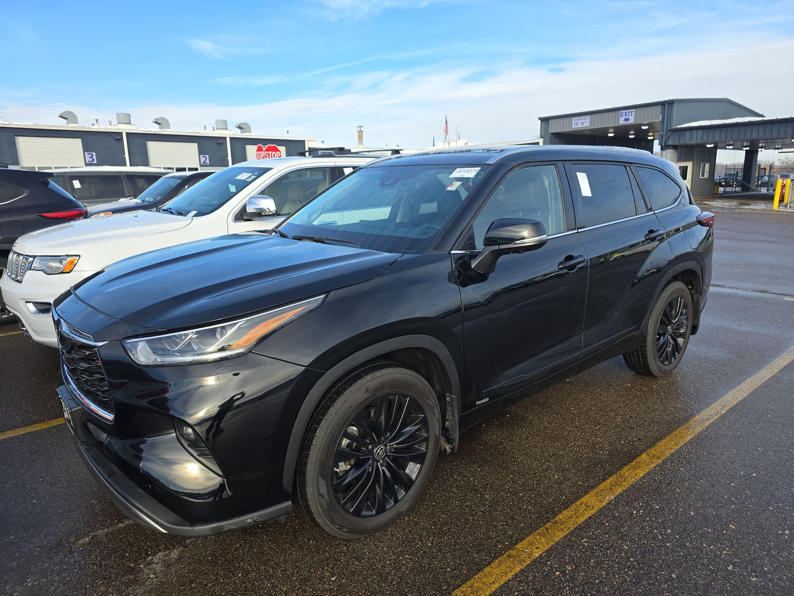 2025 Toyota Highlander Hybrid Platinum AWD
