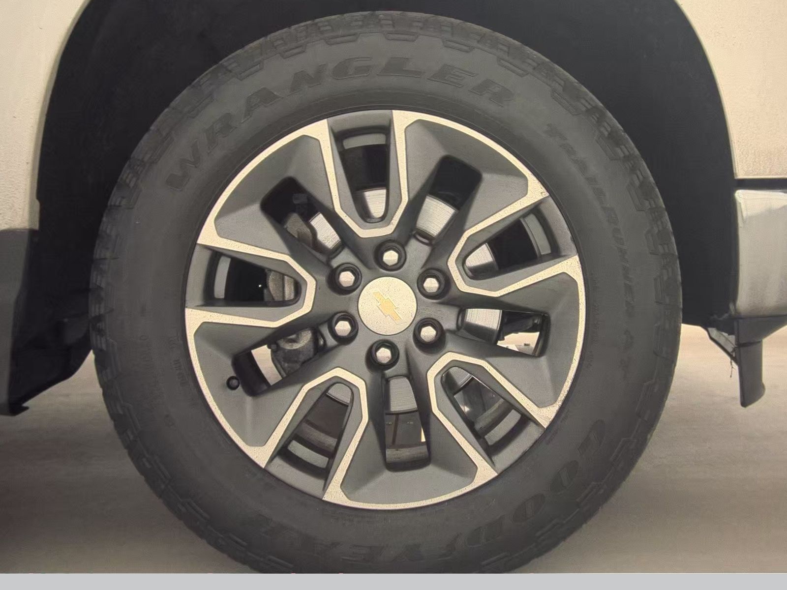 2024 Chevrolet Silverado 1500 LT AWD